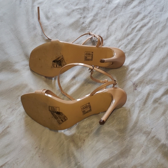 Forever 21 shoes - Picture 4 of 5